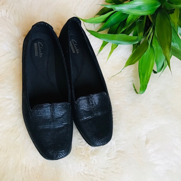 Clark’s Collections Haydn Gloss Casual Shoes - Picture 3 of 7